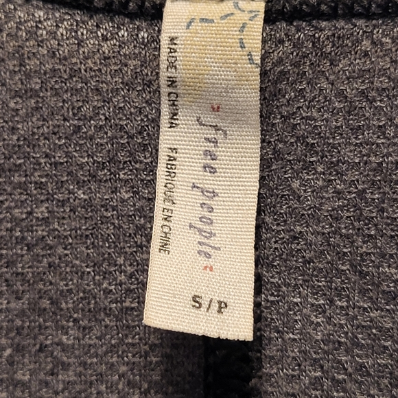 Free People Women's Grey and Blue Fuzzy-trim Thermal Henley - Size S - Picture 4 of 7